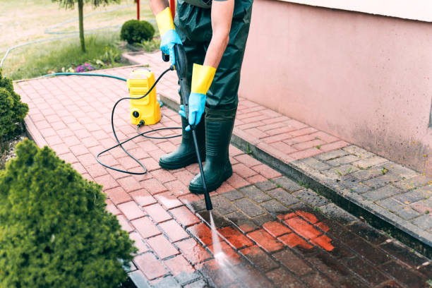 Best Deck and Patio Pressure Washing in Florissant, MO
